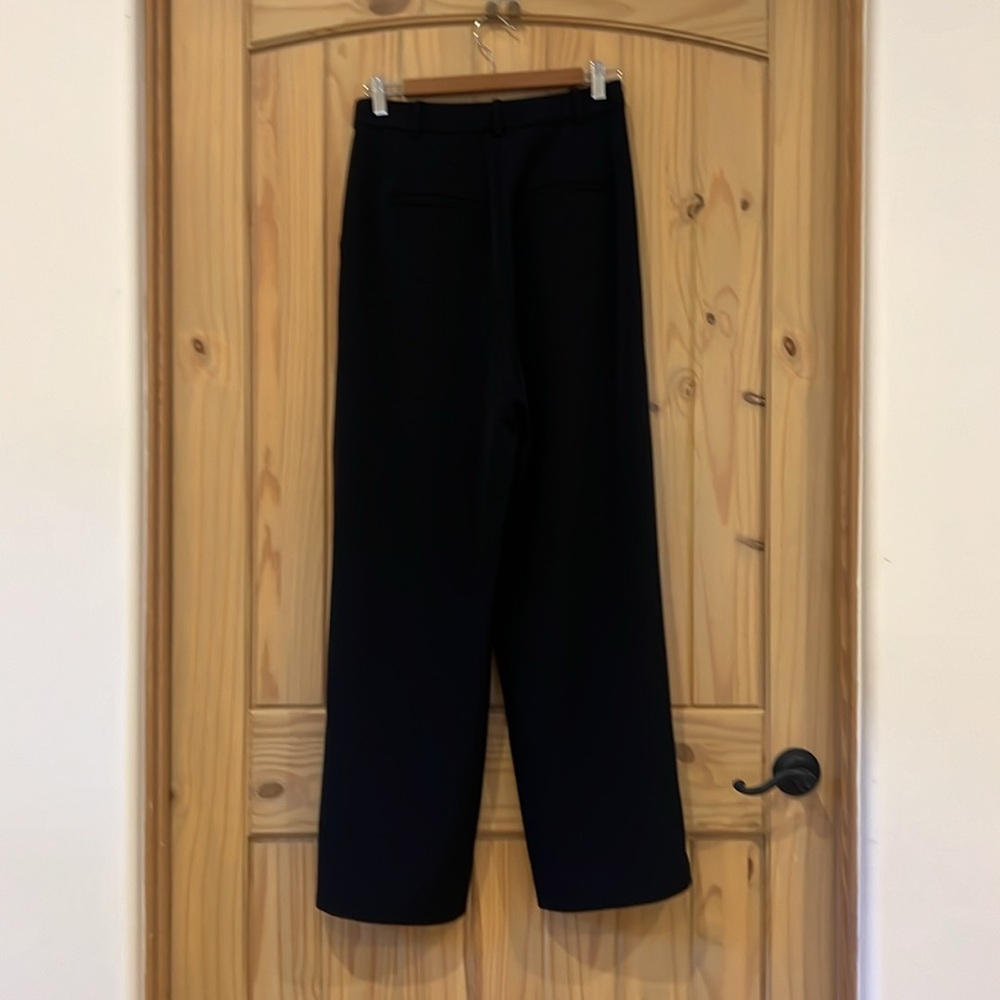 💖 H&M Wide Leg Navy Blue Dress Pants LIKE NEW EUC - Picture 6 of 8